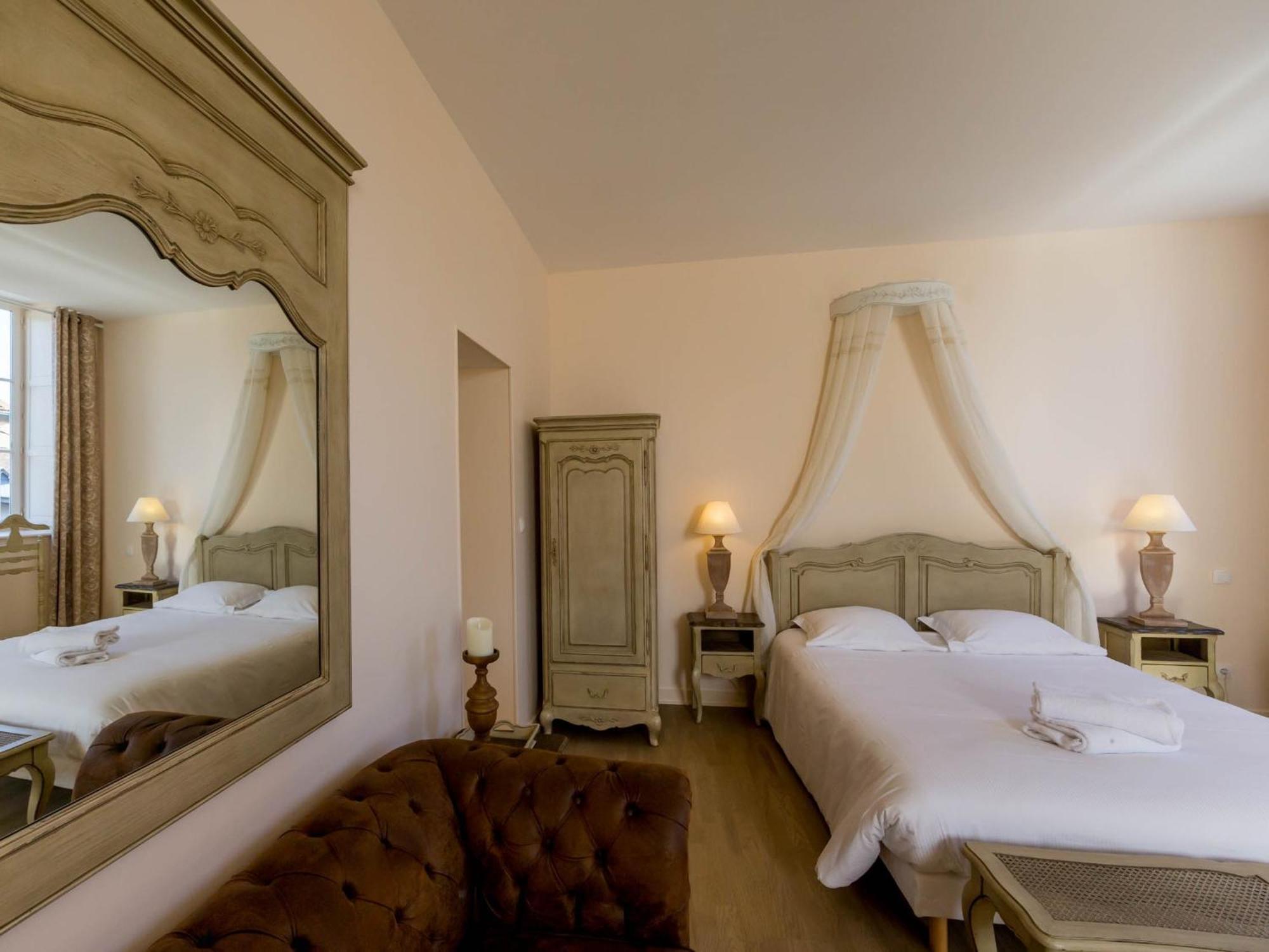 Le Cara - 4 Appartements Calmes Et Chics Au Coeur De Beaune Beaune  Pokoj fotografie