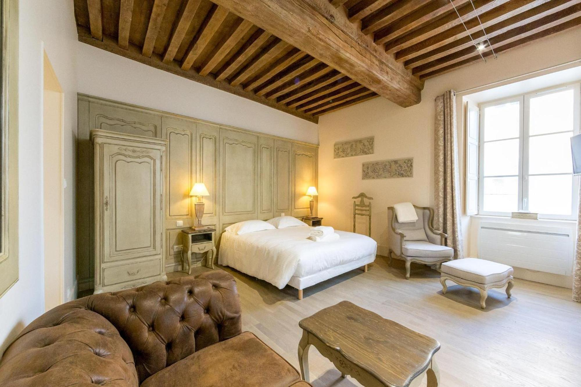 Le Cara - 4 Appartements Calmes Et Chics Au Coeur De Beaune Beaune  Pokoj fotografie